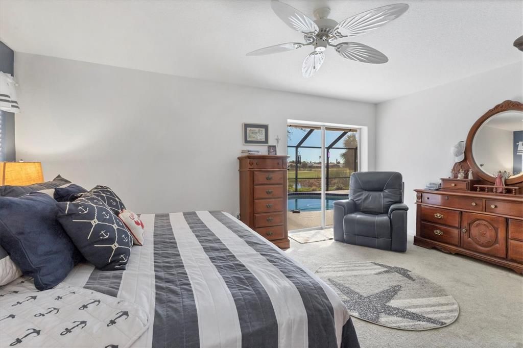 For Sale: $409,900 (3 beds, 2 baths, 1542 Square Feet)