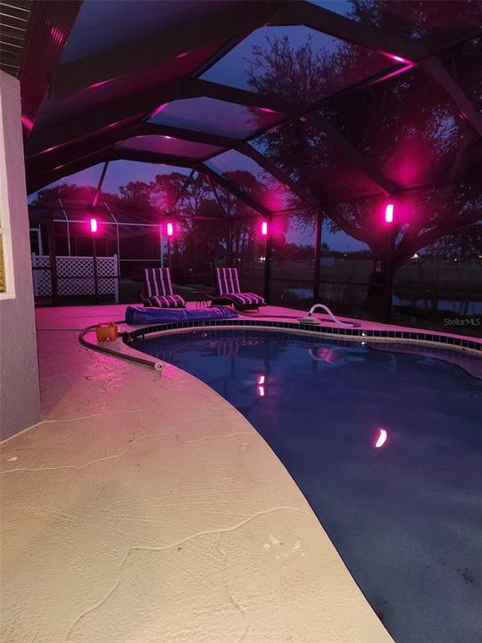 For Sale: $409,900 (3 beds, 2 baths, 1542 Square Feet)