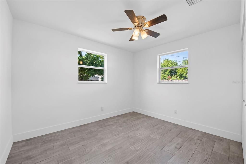 En Venta: $415,000 (2 camas, 1 baños, 960 Pies cuadrados)