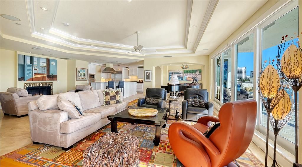 En Venta: $4,195,000 (3 camas, 4 baños, 3290 Pies cuadrados)