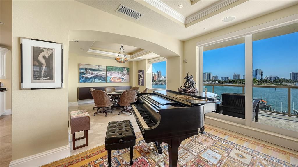 En Venta: $4,195,000 (3 camas, 4 baños, 3290 Pies cuadrados)