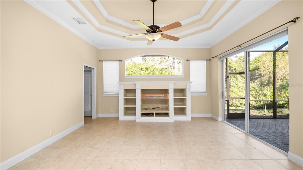 待售: $685,000 (4 贝兹, 3 浴室, 2705 平方英尺)