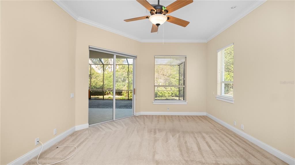 待售: $685,000 (4 贝兹, 3 浴室, 2705 平方英尺)