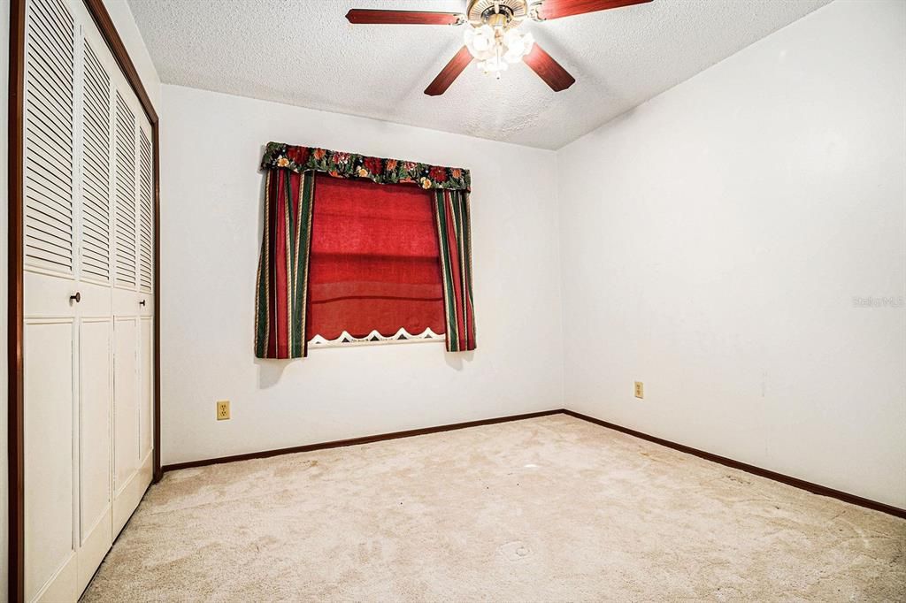 En Venta: $599,900 (5 camas, 3 baños, 2292 Pies cuadrados)