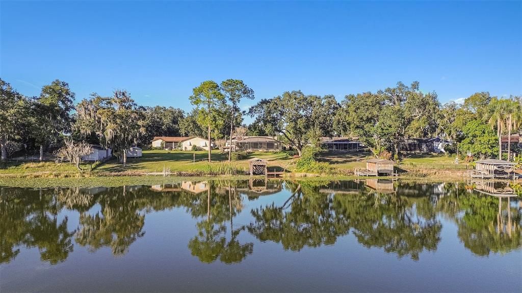 En Venta: $599,900 (5 camas, 3 baños, 2292 Pies cuadrados)