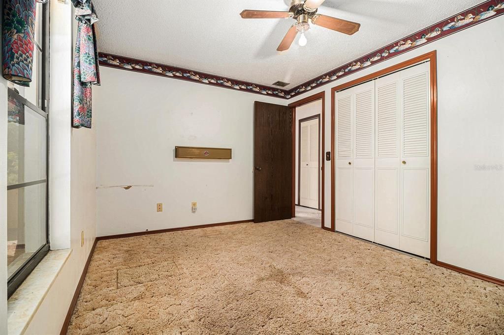 En Venta: $599,900 (5 camas, 3 baños, 2292 Pies cuadrados)