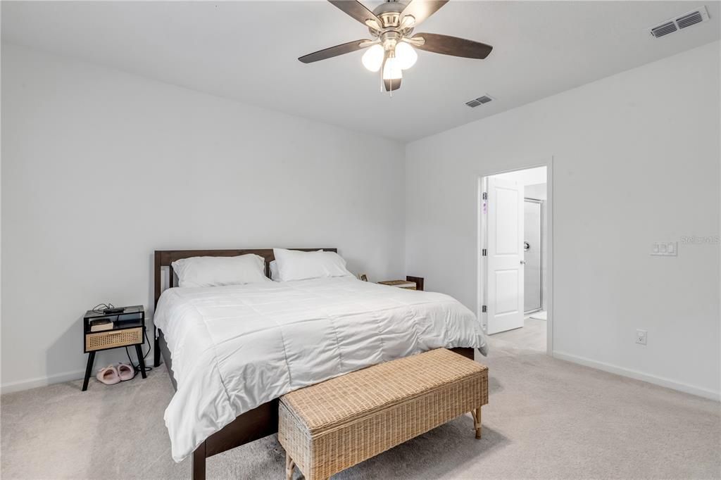 For Sale: $449,000 (4 beds, 3 baths, 2260 Square Feet)