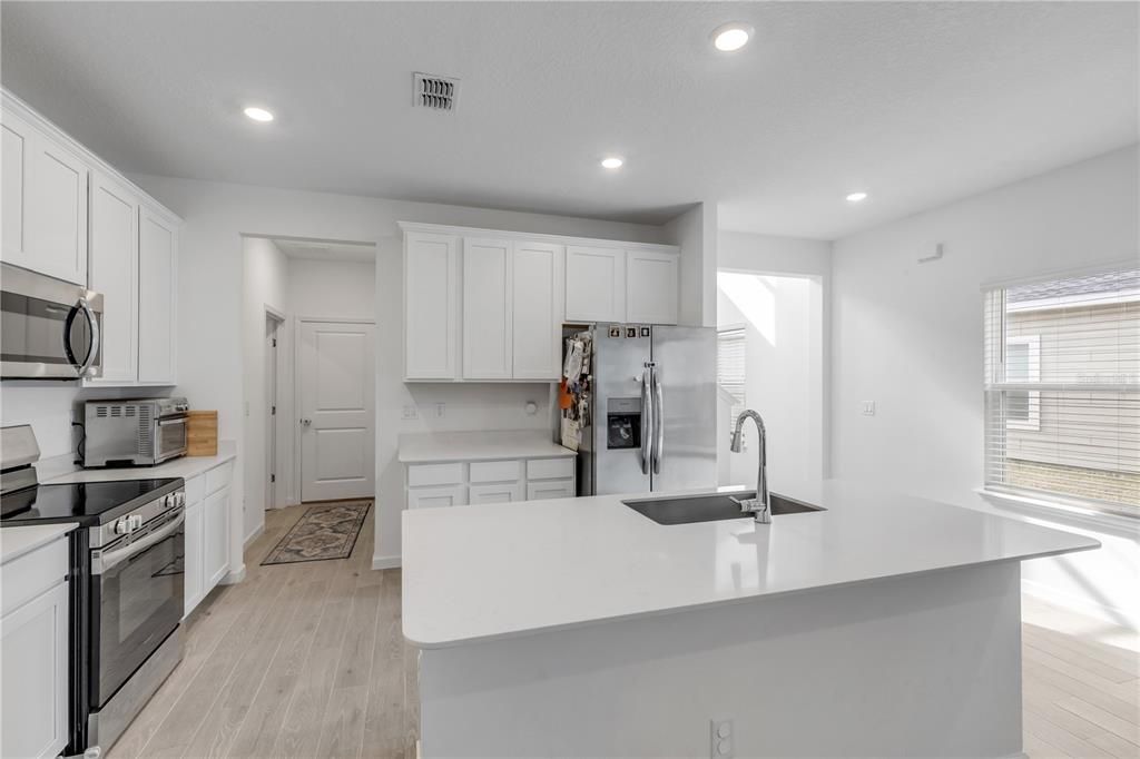 For Sale: $449,000 (4 beds, 3 baths, 2260 Square Feet)