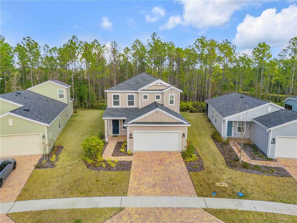 For Sale: $449,000 (4 beds, 3 baths, 2260 Square Feet)