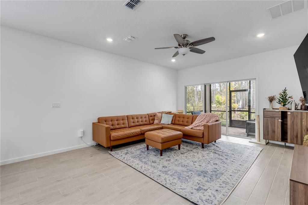 For Sale: $449,000 (4 beds, 3 baths, 2260 Square Feet)