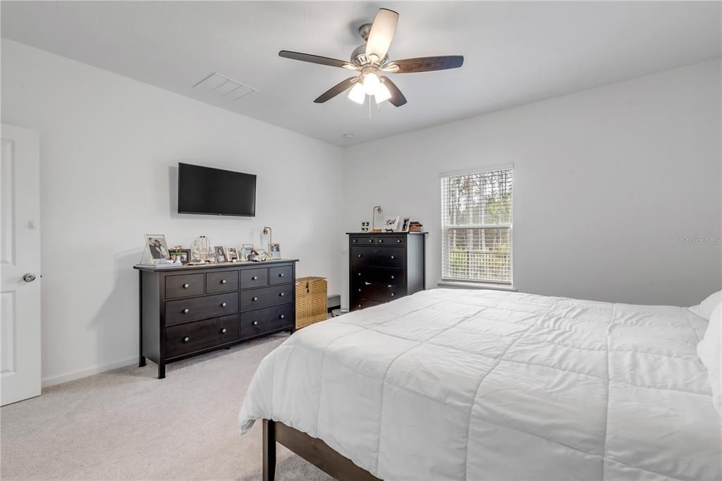 For Sale: $449,000 (4 beds, 3 baths, 2260 Square Feet)