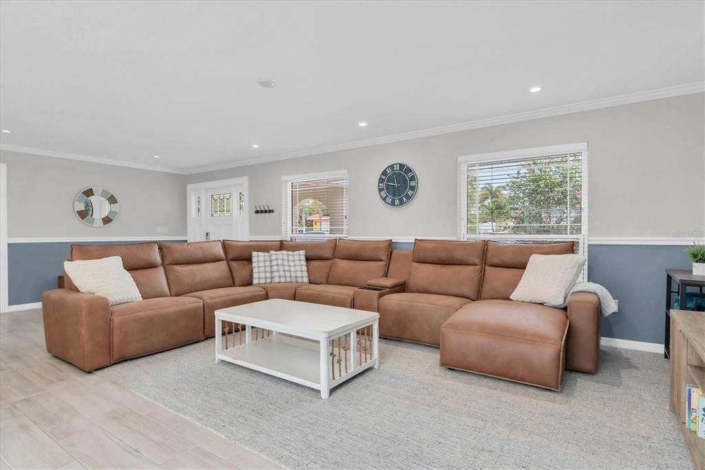 待售: $1,550,000 (3 贝兹, 2 浴室, 1715 平方英尺)