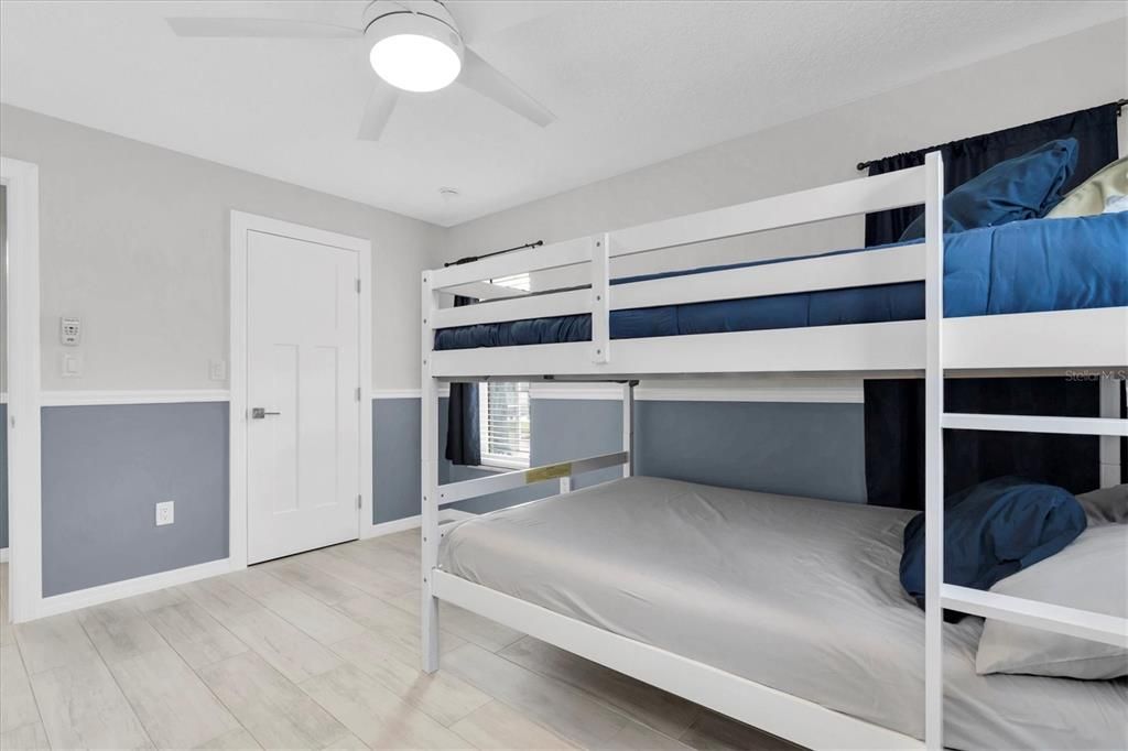 待售: $1,550,000 (3 贝兹, 2 浴室, 1715 平方英尺)