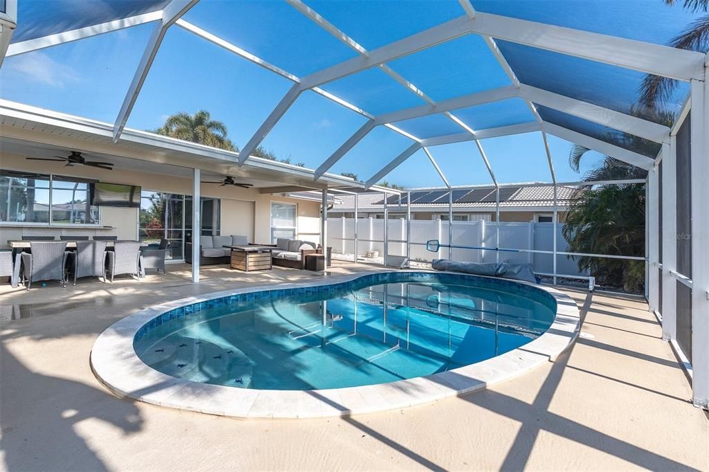 待售: $1,550,000 (3 贝兹, 2 浴室, 1715 平方英尺)