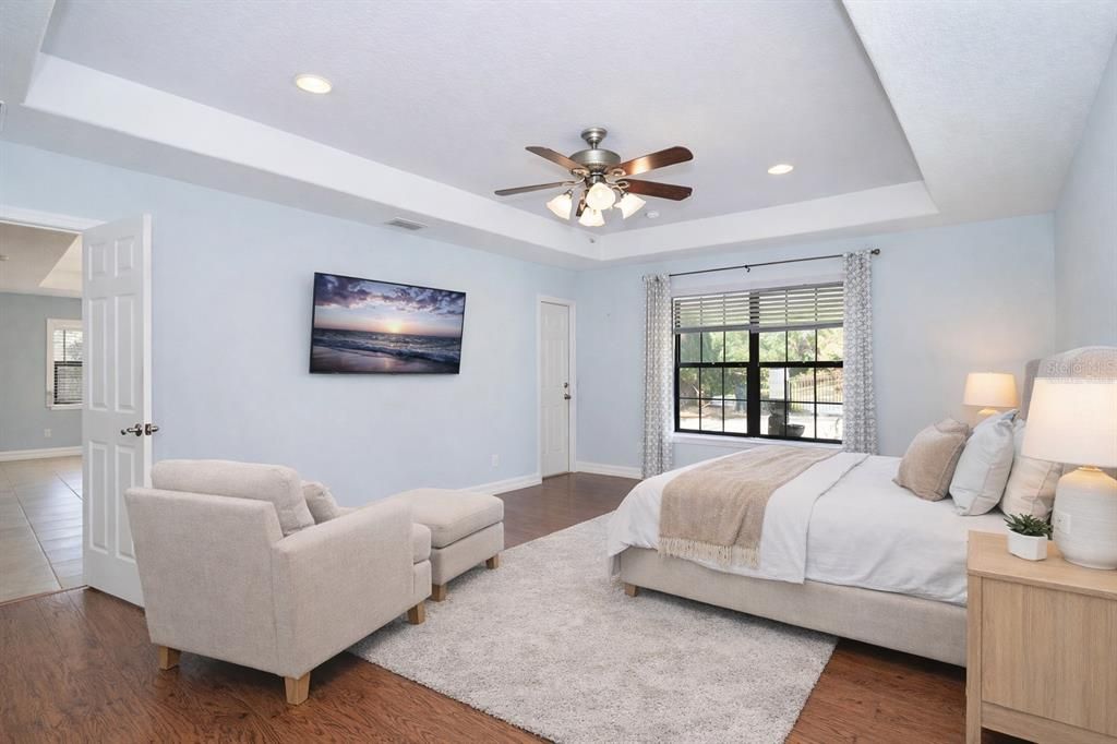 На продажу: $1,500,000 (6 спален, 4 ванн, 4792 Квадратных фут)