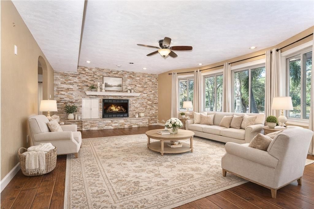 На продажу: $1,500,000 (6 спален, 4 ванн, 4792 Квадратных фут)