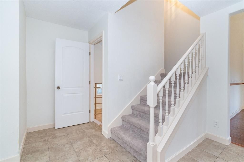 На продажу: $1,500,000 (6 спален, 4 ванн, 4792 Квадратных фут)