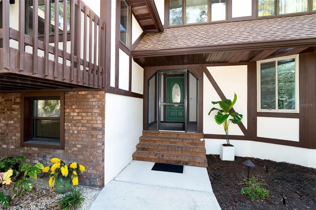 На продажу: $1,500,000 (6 спален, 4 ванн, 4792 Квадратных фут)