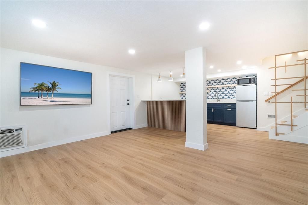 На продажу: $1,500,000 (6 спален, 4 ванн, 4792 Квадратных фут)