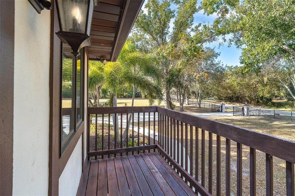 На продажу: $1,500,000 (6 спален, 4 ванн, 4792 Квадратных фут)