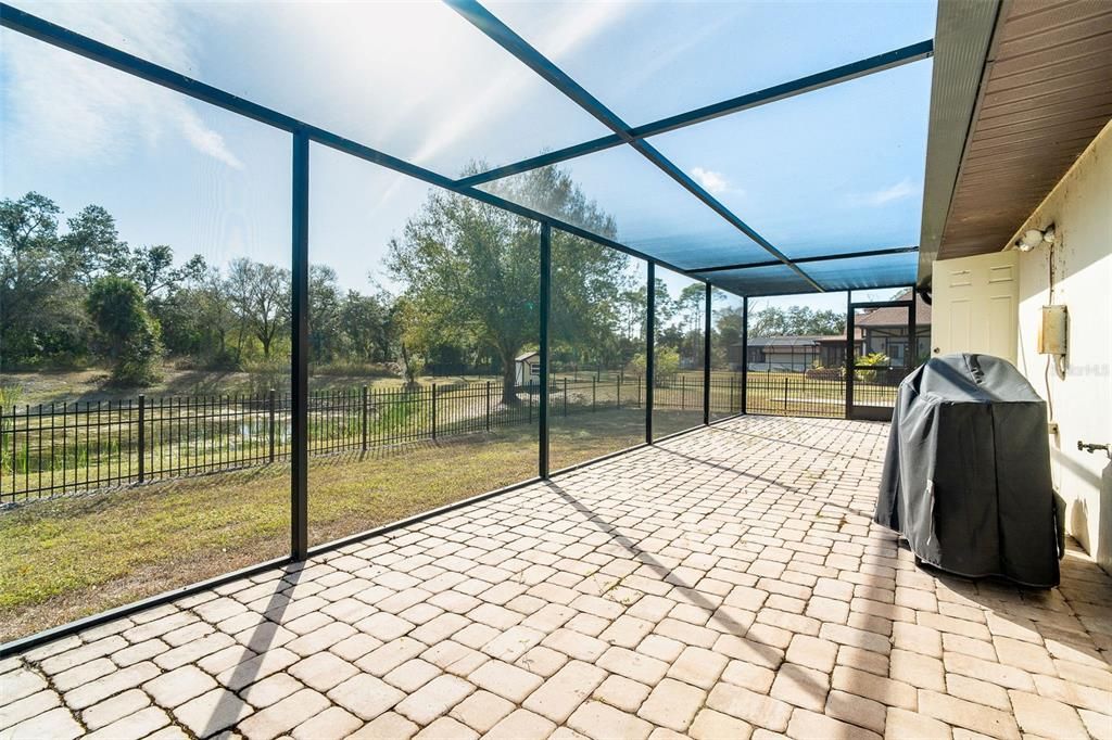 На продажу: $1,500,000 (6 спален, 4 ванн, 4792 Квадратных фут)