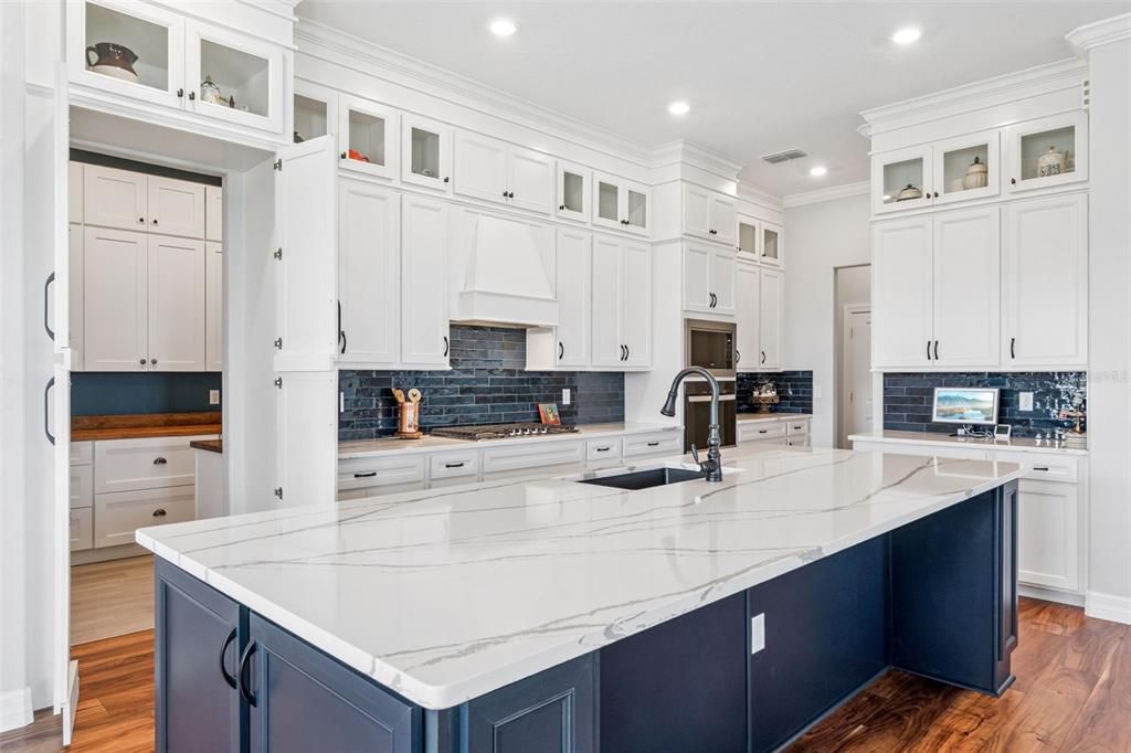 На продажу: $1,200,000 (4 спален, 3 ванн, 2808 Квадратных фут)