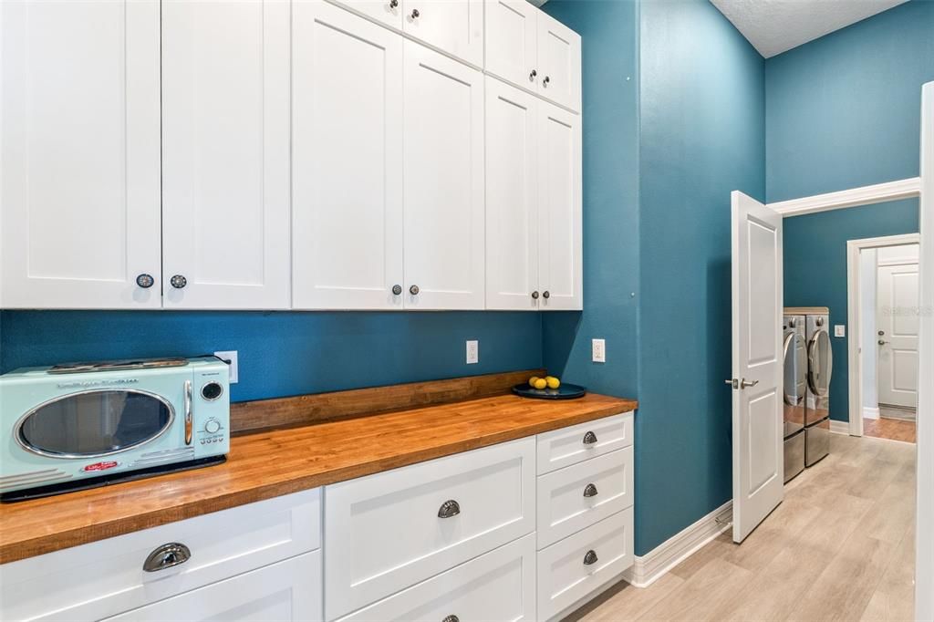 На продажу: $1,200,000 (4 спален, 3 ванн, 2808 Квадратных фут)