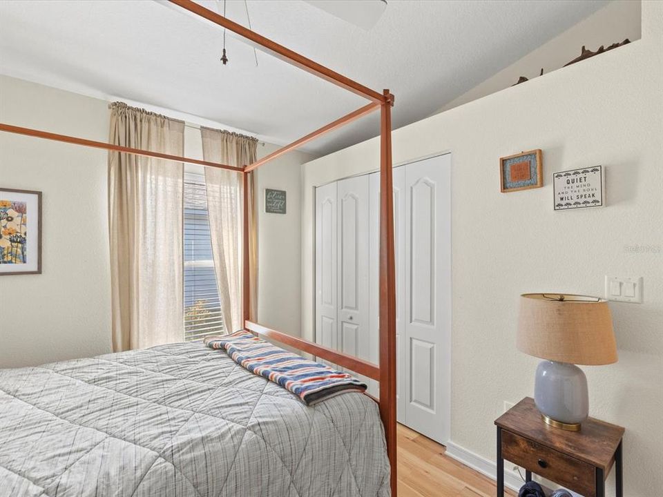 待售: $349,900 (3 贝兹, 2 浴室, 1597 平方英尺)