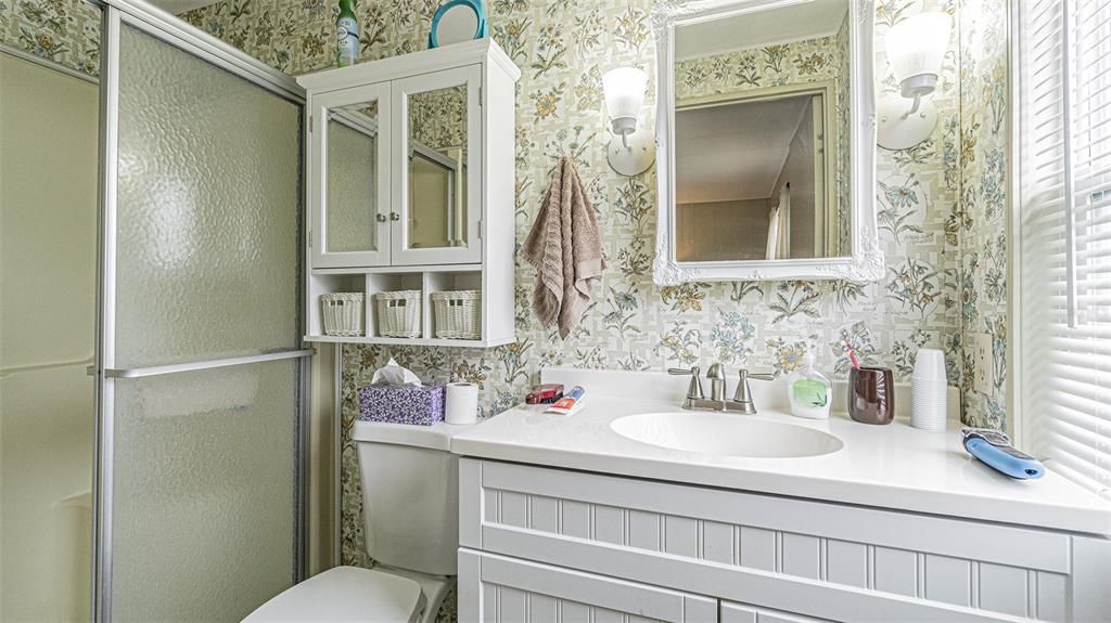 На продажу: $144,000 (2 спален, 2 ванн, 1128 Квадратных фут)