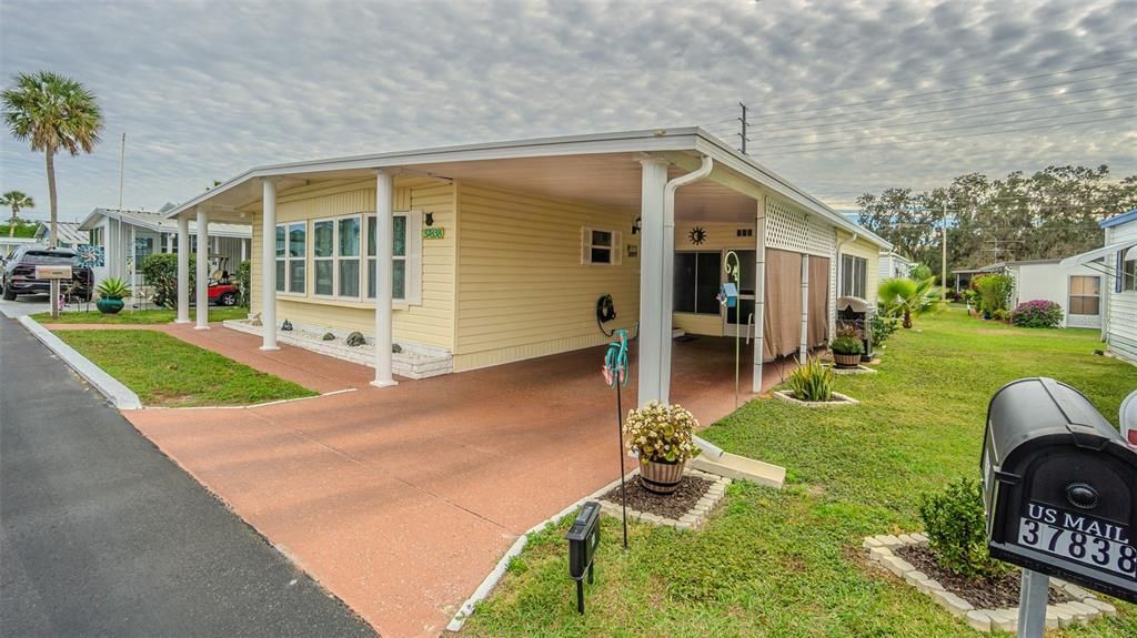 На продажу: $144,000 (2 спален, 2 ванн, 1128 Квадратных фут)