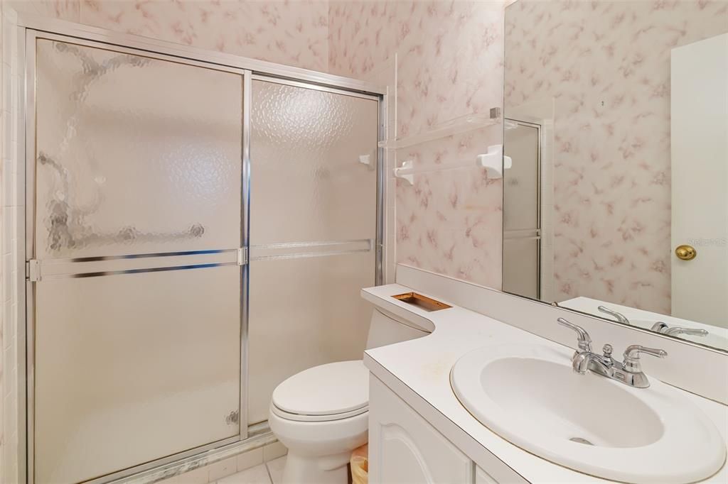 En Venta: $250,000 (2 camas, 2 baños, 1181 Pies cuadrados)