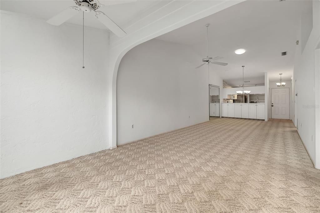 En Venta: $250,000 (2 camas, 2 baños, 1181 Pies cuadrados)