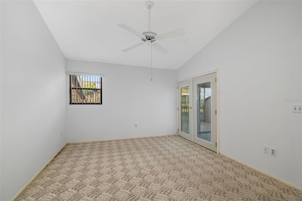 En Venta: $250,000 (2 camas, 2 baños, 1181 Pies cuadrados)