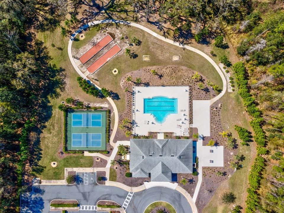 На продажу: $340,000 (2 спален, 2 ванн, 1700 Квадратных фут)