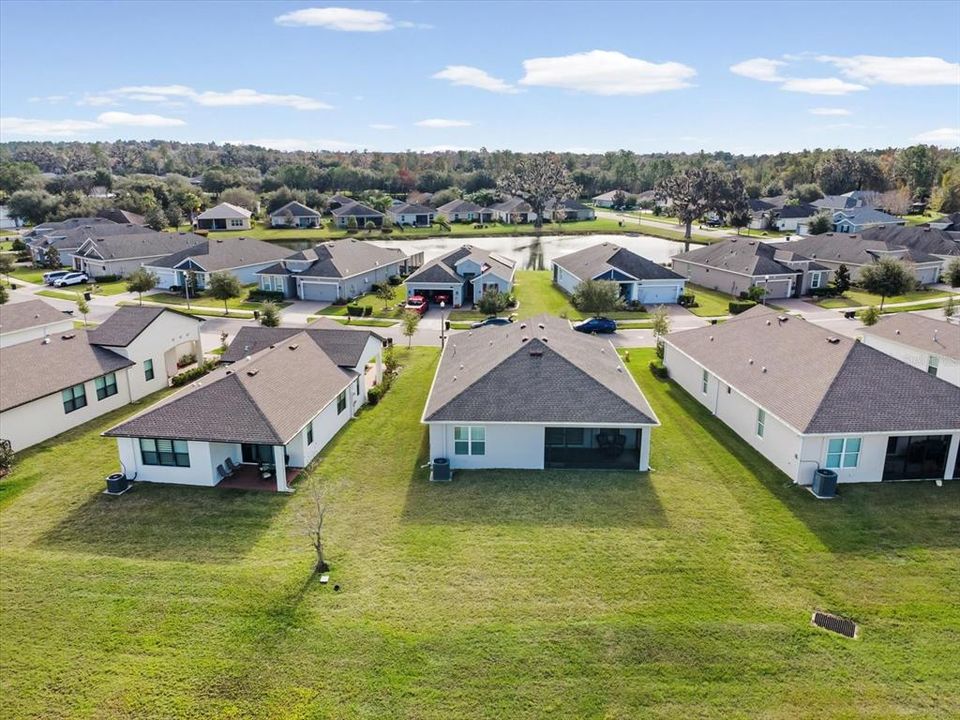 На продажу: $340,000 (2 спален, 2 ванн, 1700 Квадратных фут)