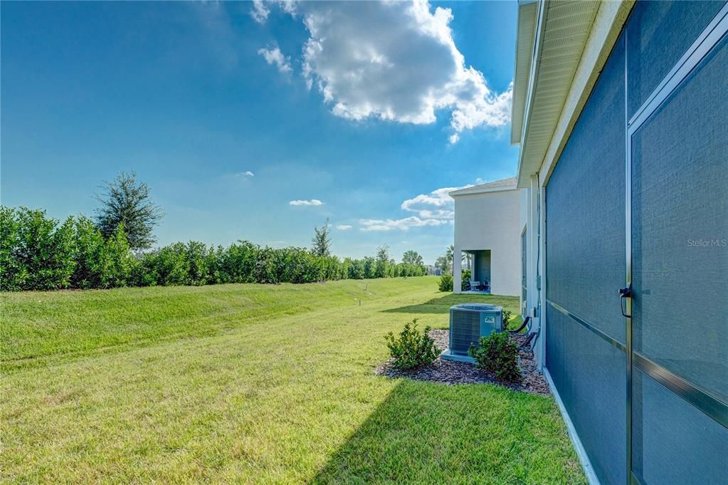 For Rent: $2,250 (3 beds, 2 baths, 1673 Square Feet)