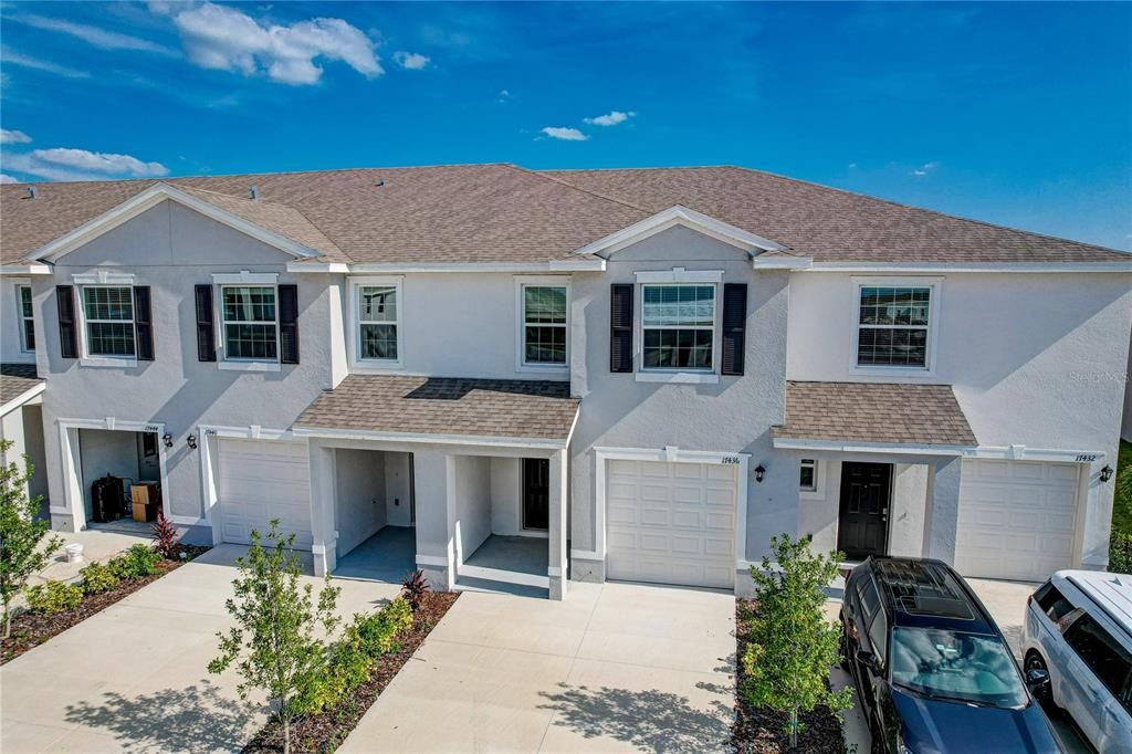 For Rent: $2,250 (3 beds, 2 baths, 1673 Square Feet)