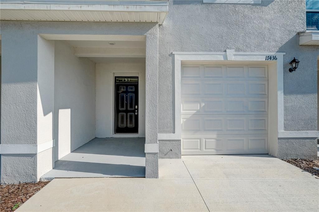 For Rent: $2,250 (3 beds, 2 baths, 1673 Square Feet)