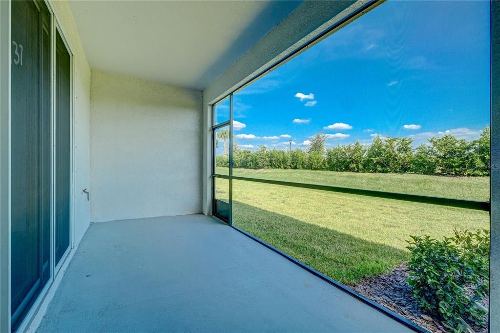 For Rent: $2,250 (3 beds, 2 baths, 1673 Square Feet)