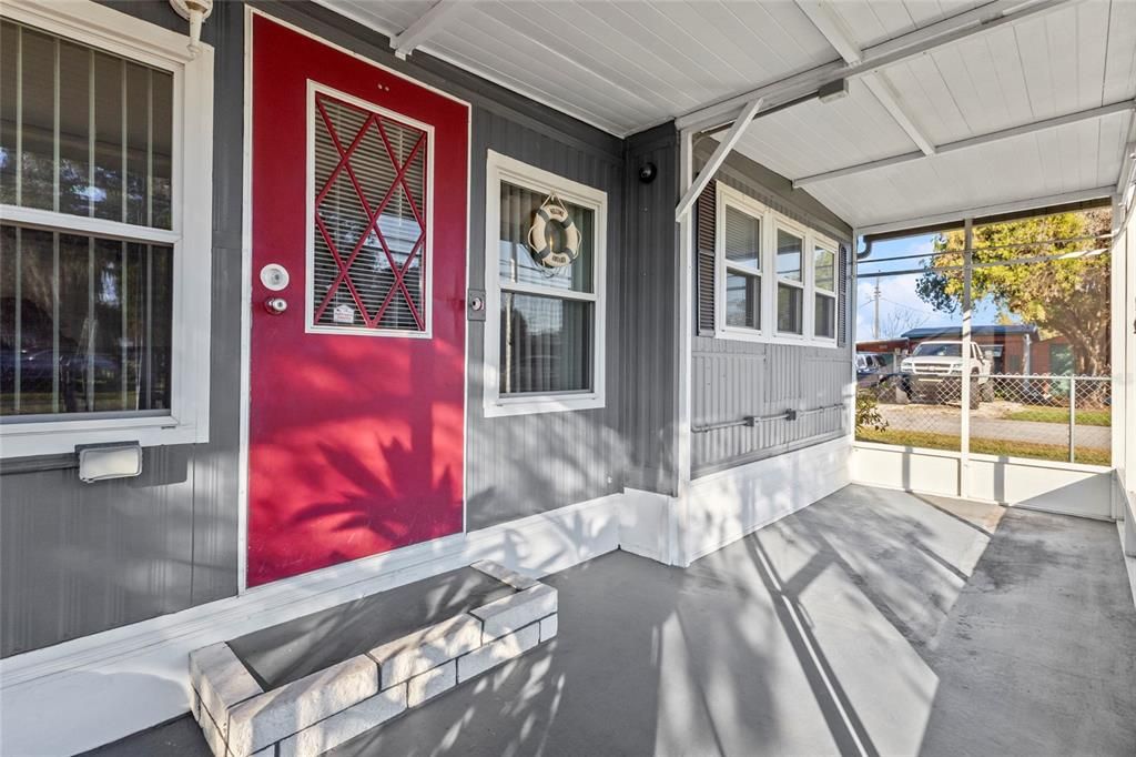 待售: $78,900 (2 贝兹, 1 浴室, 672 平方英尺)