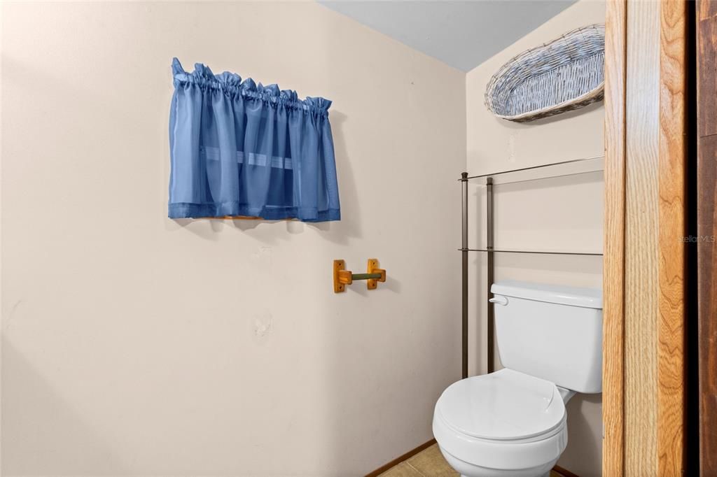 待售: $78,900 (2 贝兹, 1 浴室, 672 平方英尺)