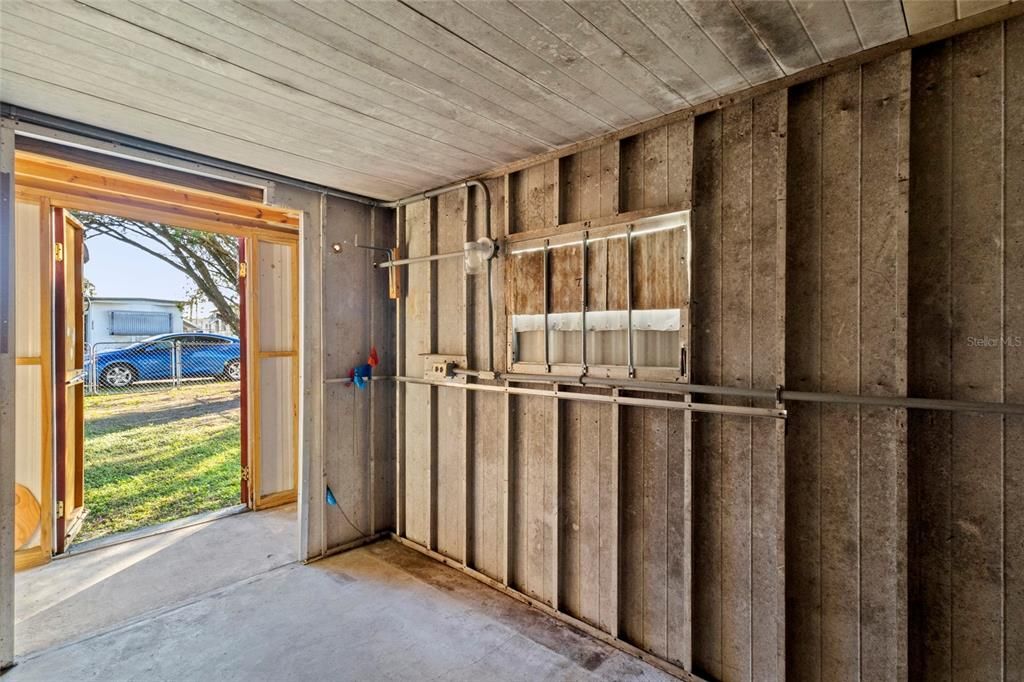 待售: $78,900 (2 贝兹, 1 浴室, 672 平方英尺)