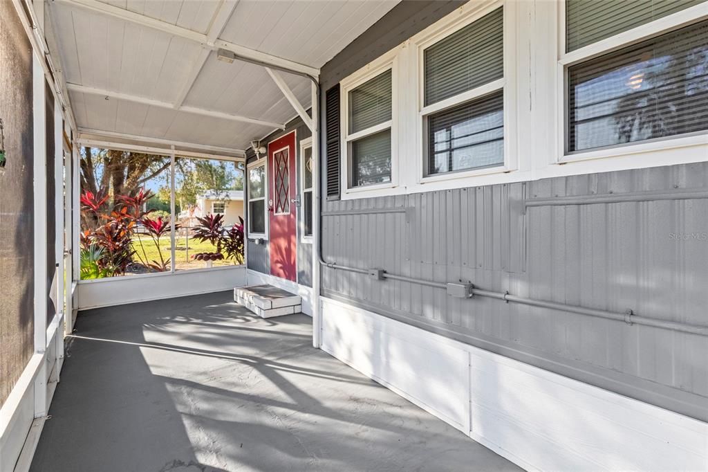 待售: $78,900 (2 贝兹, 1 浴室, 672 平方英尺)