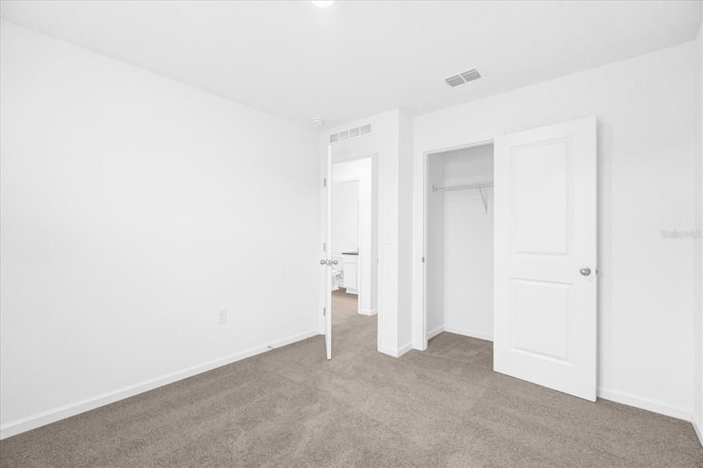 En Renta: $2,150 (3 camas, 2 baños, 1424 Pies cuadrados)