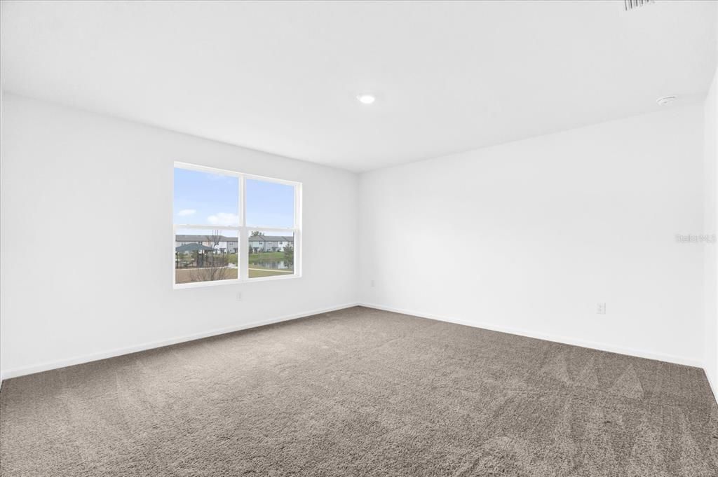 En Renta: $2,150 (3 camas, 2 baños, 1424 Pies cuadrados)