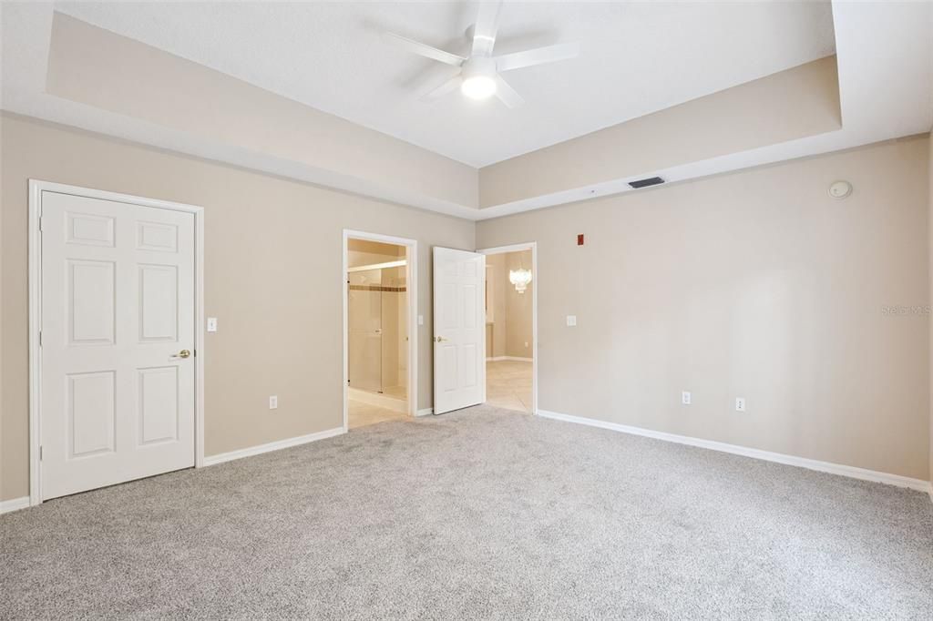 En Venta: $349,800 (2 camas, 2 baños, 1360 Pies cuadrados)