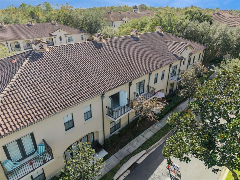 En Venta: $349,800 (2 camas, 2 baños, 1360 Pies cuadrados)