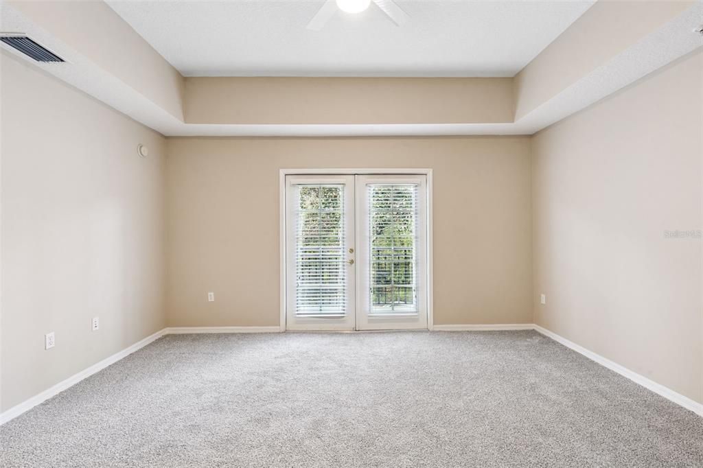 En Venta: $349,800 (2 camas, 2 baños, 1360 Pies cuadrados)