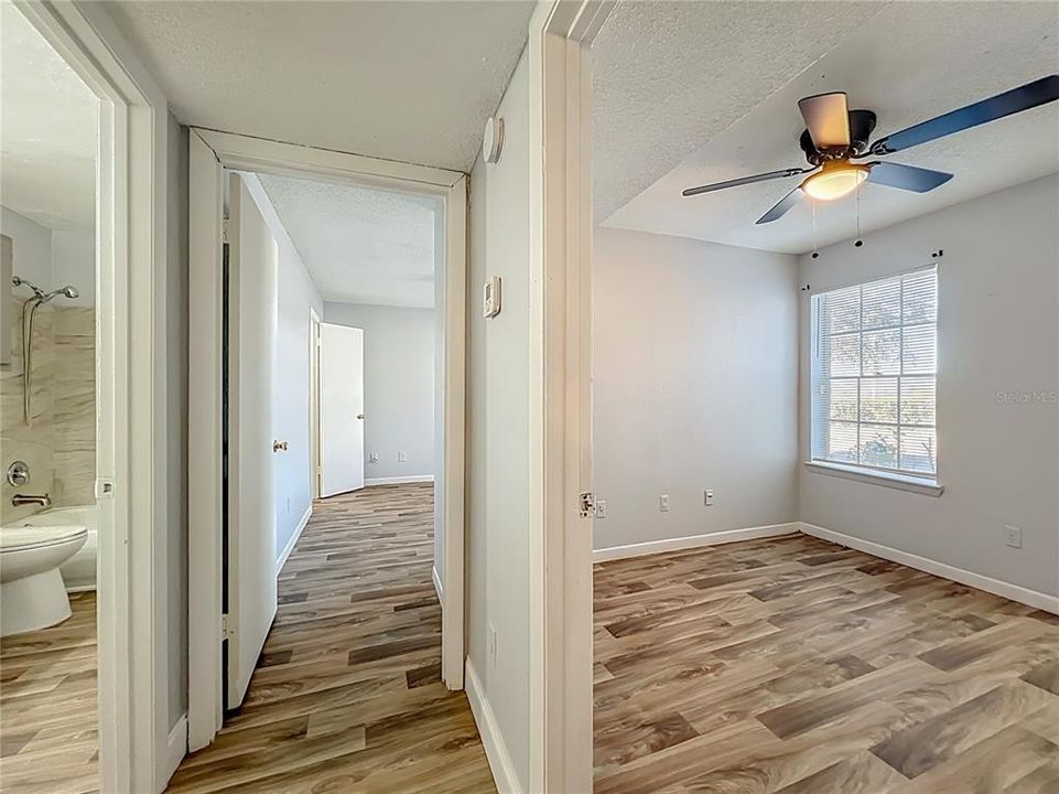 На продажу: $139,000 (2 спален, 1 ванн, 810 Квадратных фут)