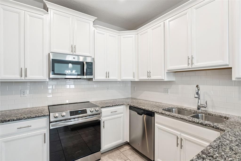 En Venta: $334,900 (2 camas, 2 baños, 1503 Pies cuadrados)